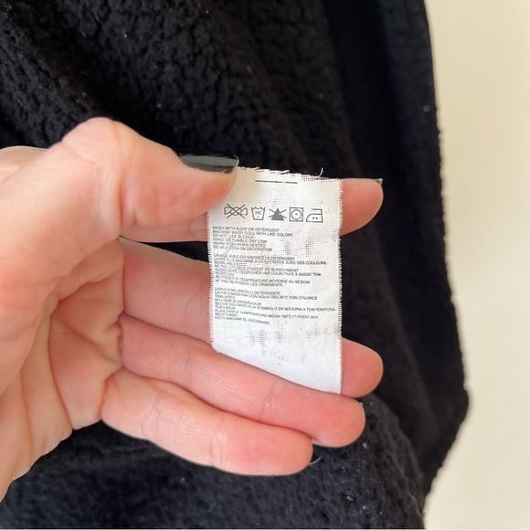 ROXY Black Belted Peacoat Jacket Sherpa Lined Winter Coat medium Cozy Surf Style - Picture 5 of 6